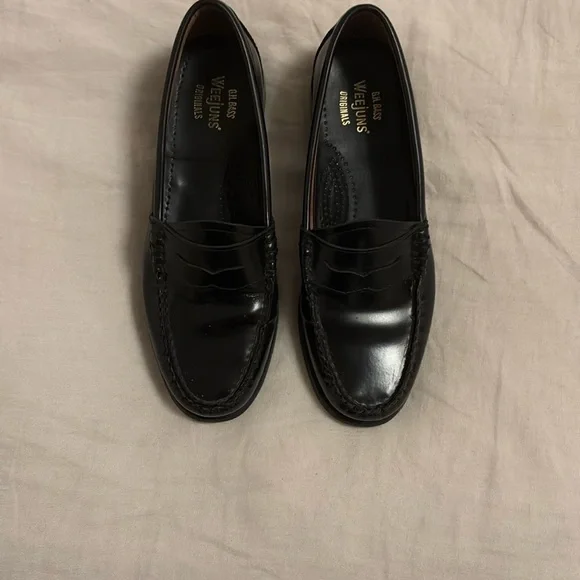 G.H. Bass & Co Black Leather Penny Loafers Flats - Picture 4 of 11